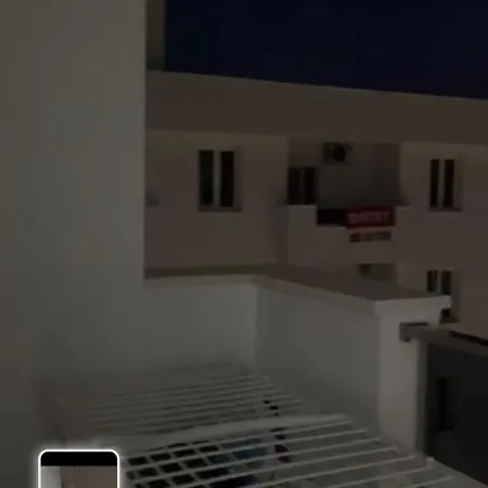 Cozy And Well Furnished Near The Seaside *