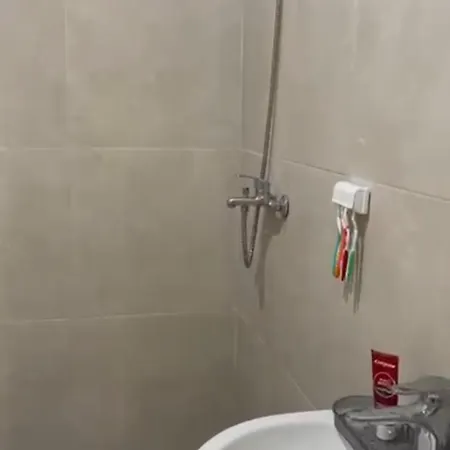 Cozy And Well Furnished Near The Seaside *